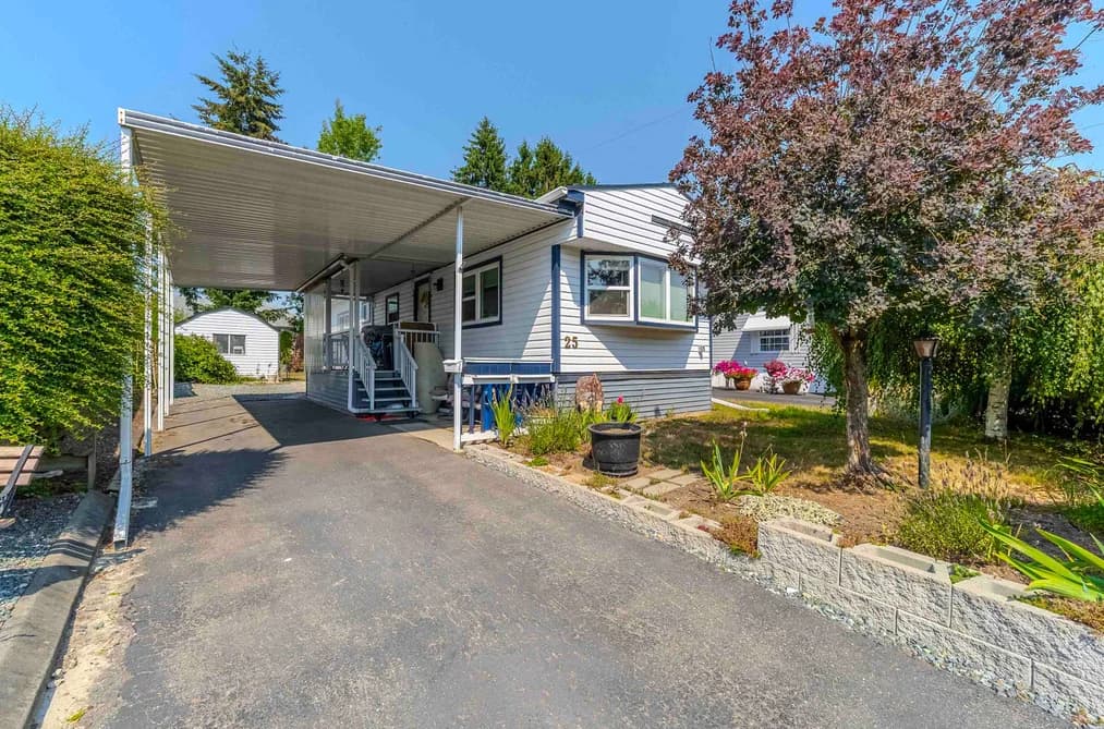 25 31313 LIVINGSTONE AVENUE, Abbotsford, BC — Residential for Sale - Photo 2