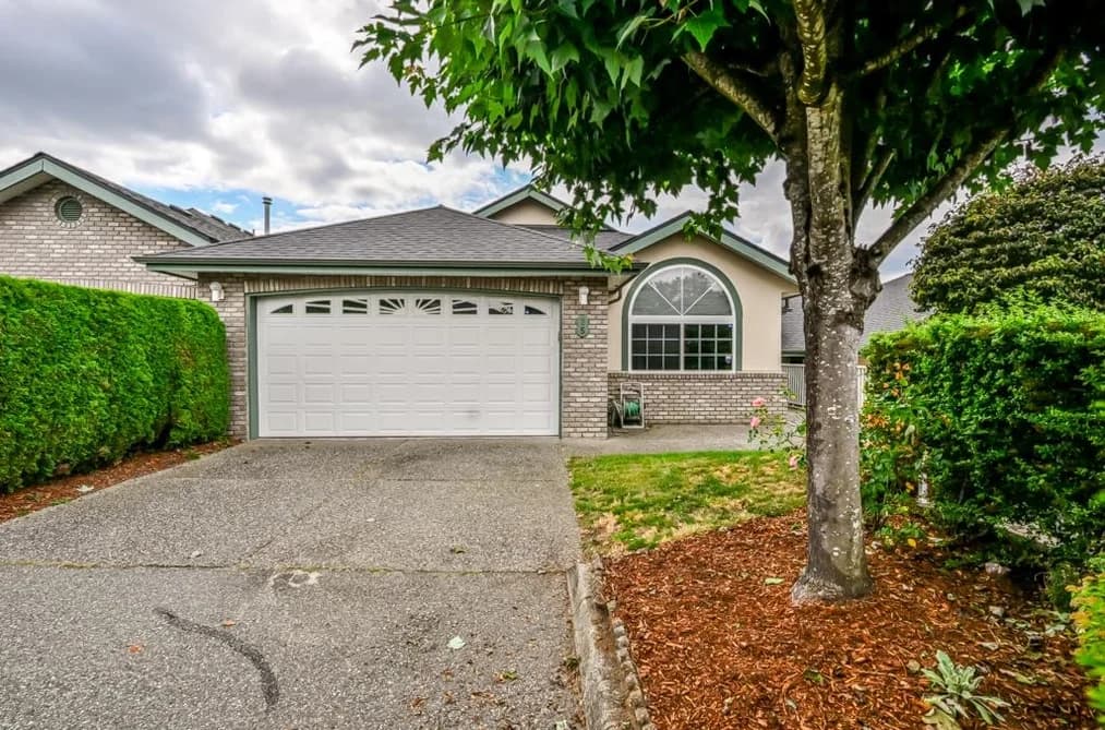 25 32777 CHILCOTIN DRIVE, Abbotsford, BC — Residential for Sale - Main Photo