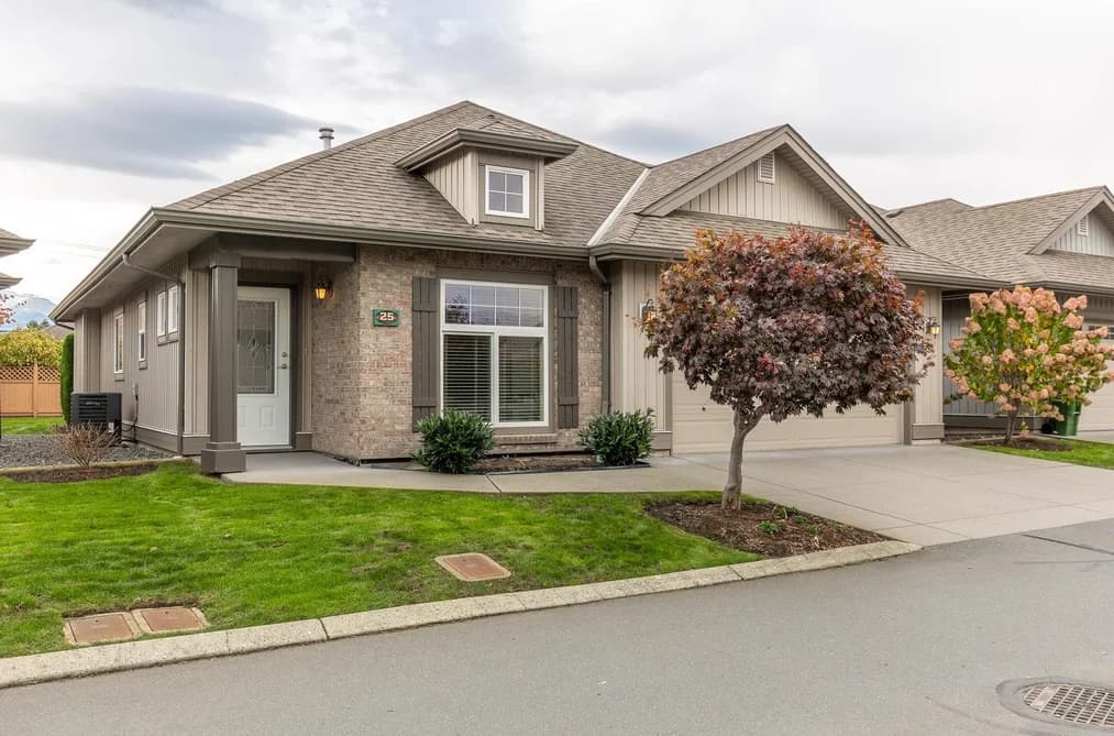 25 45752 STEVENSON ROAD, Chilliwack, BC — Residential for Sale - Main Photo