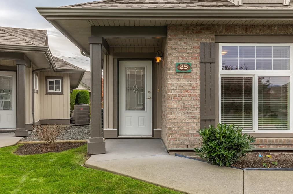 25 45752 STEVENSON ROAD, Chilliwack, BC — Residential for Sale - Photo 2