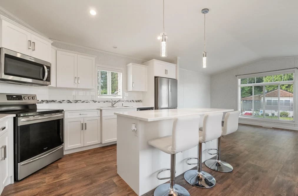 25 6035 VEDDER ROAD, Chilliwack, BC — Residential for Sale - Main Photo