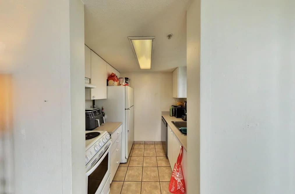 2501 1188 HOWE STREET, Vancouver, BC — Residential for Sale - Photo 2