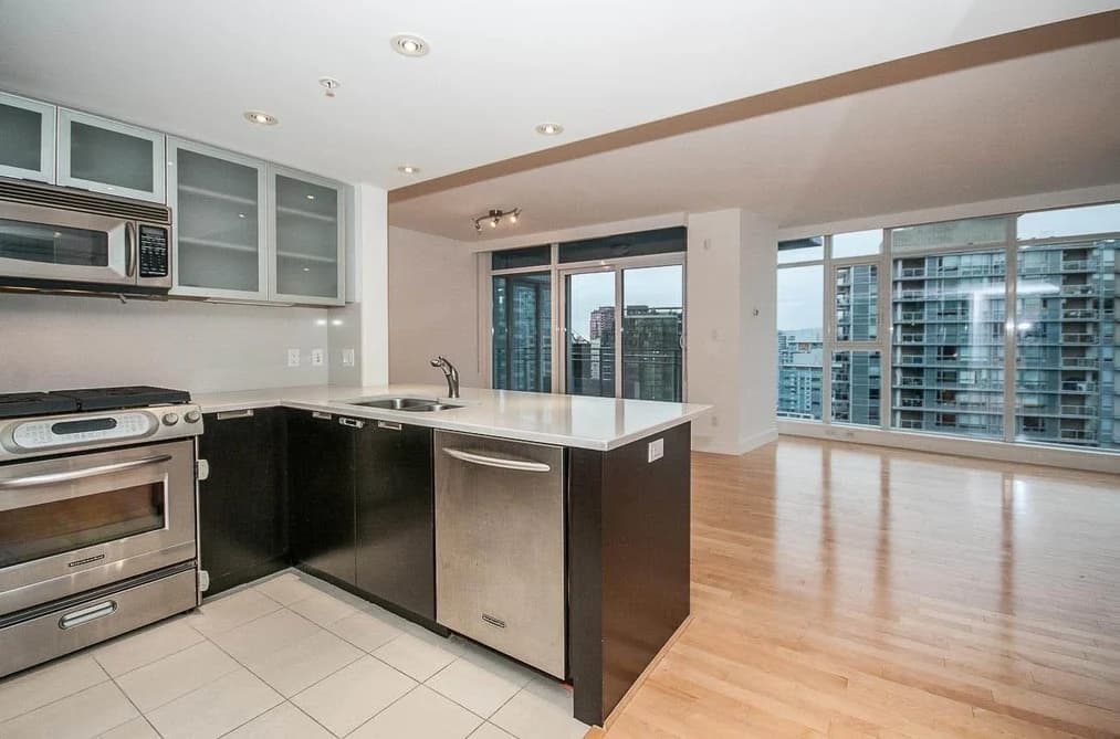 2501 1205 W HASTINGS, Vancouver BC V6E 4T7 - Photo 1