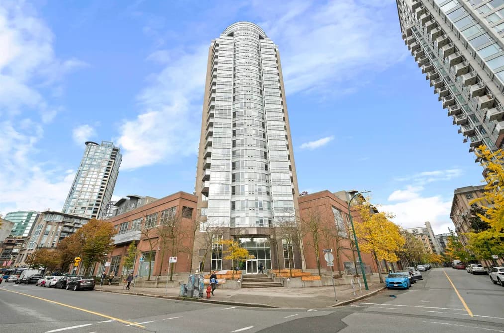 2501 63 KEEFER PLACE, Vancouver, BC — Residential for Sale - Photo 2
