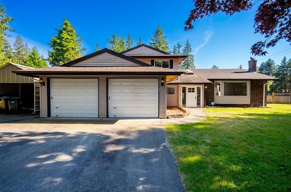 25016 59 AVENUE, Langley, BC — Residential for Sale - Main Photo