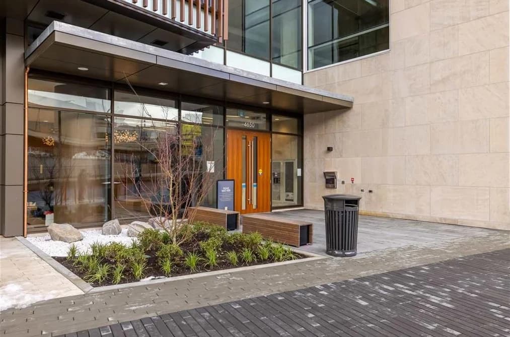 2502 4650 BRENTWOOD BOULEVARD, Burnaby, BC — Residential for Sale - Photo 2