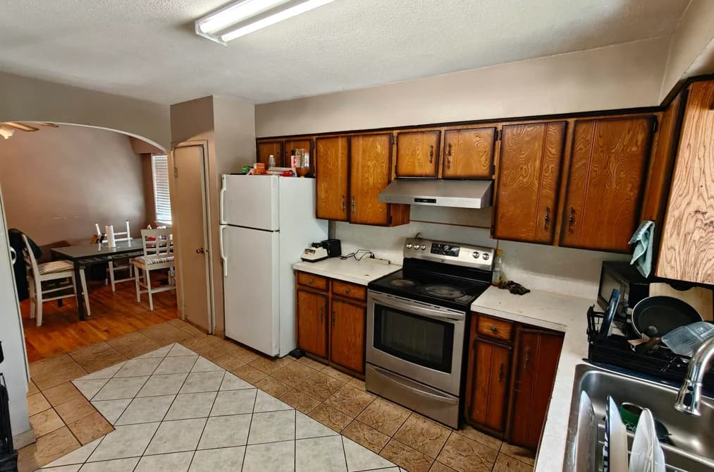 2503 E 27TH AVENUE, Vancouver, BC — Residential for Sale - Photo 2