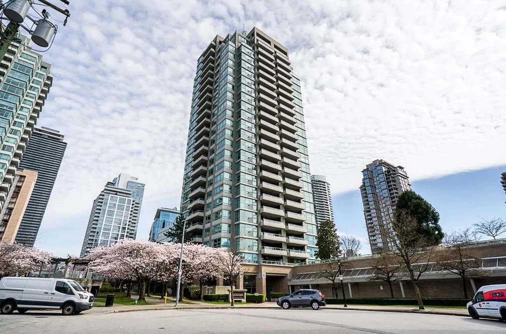 2504 4398 BUCHANAN STREET, Burnaby, BC — Residential for Sale - Main Photo