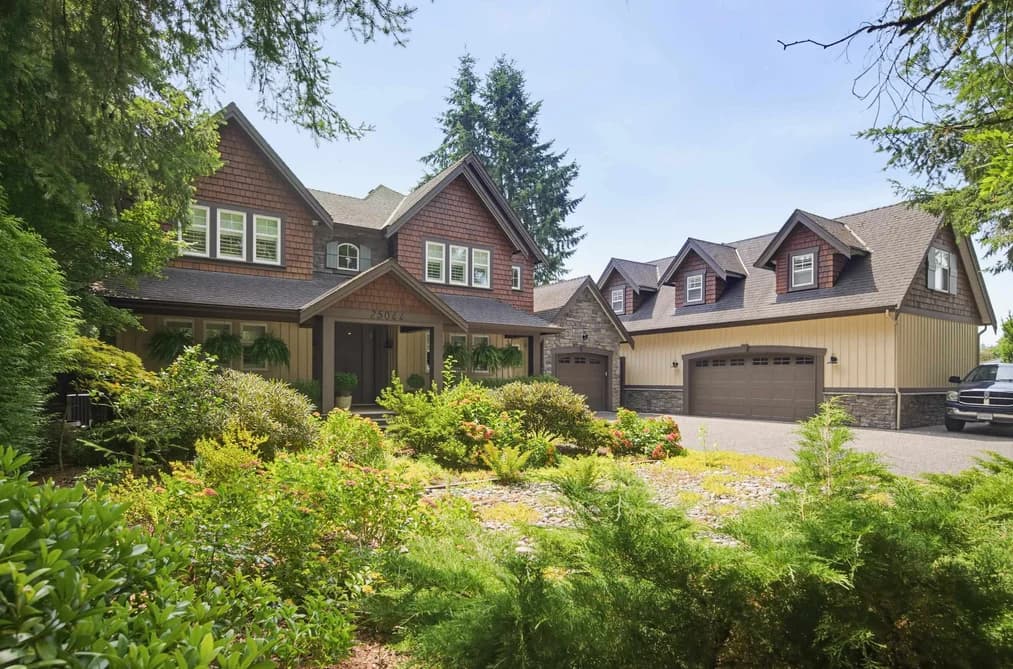 25044 56 AVENUE, Langley, BC — Residential for Sale - Photo 2