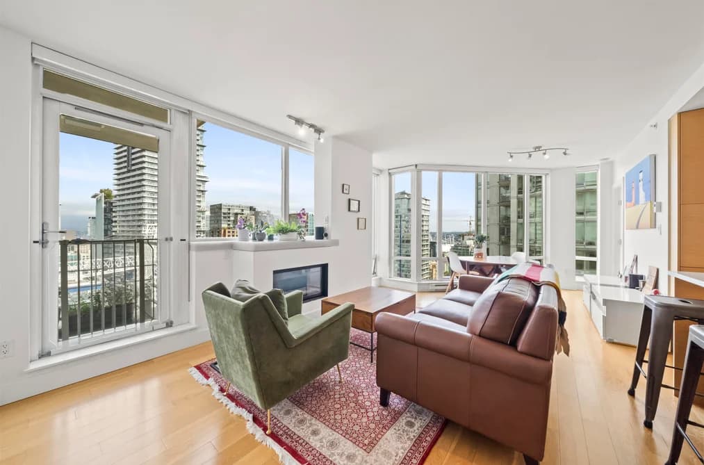 2505 565 SMITHE STREET, Vancouver, BC — Residential for Sale - Photo 2
