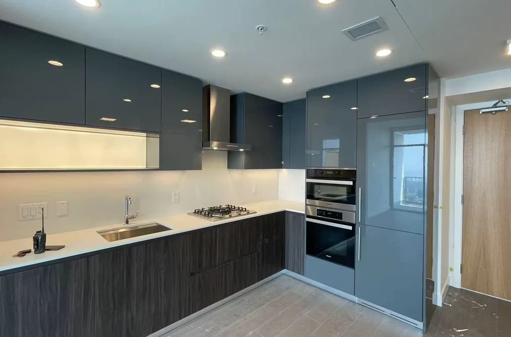 2505 6511 SUSSEX AVENUE, Burnaby, BC — Residential for Sale - Main Photo