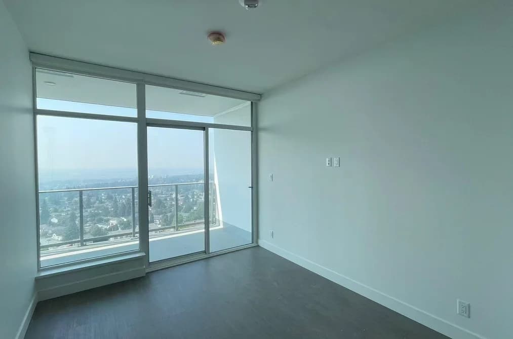 2505 6511 SUSSEX AVENUE, Burnaby, BC — Residential for Sale - Photo 2