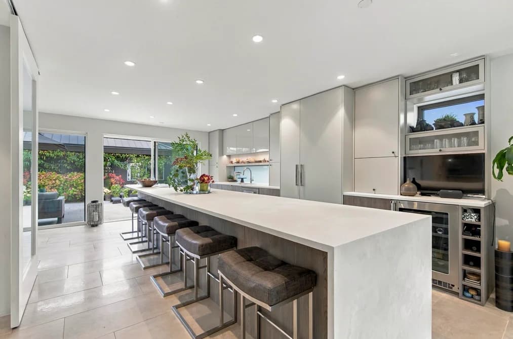2505 ADANAC STREET, Vancouver, BC — Residential for Sale - Photo 2