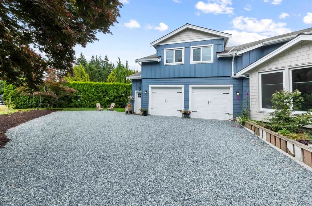 25088 59 AVENUE, Langley, BC — Residential for Sale - Photo 2