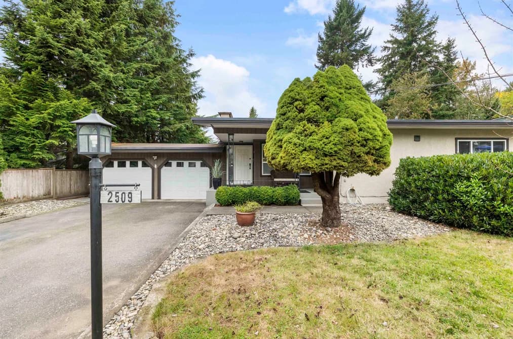 2509 ALDERVIEW STREET, Abbotsford, BC — Residential for Sale - Photo 2