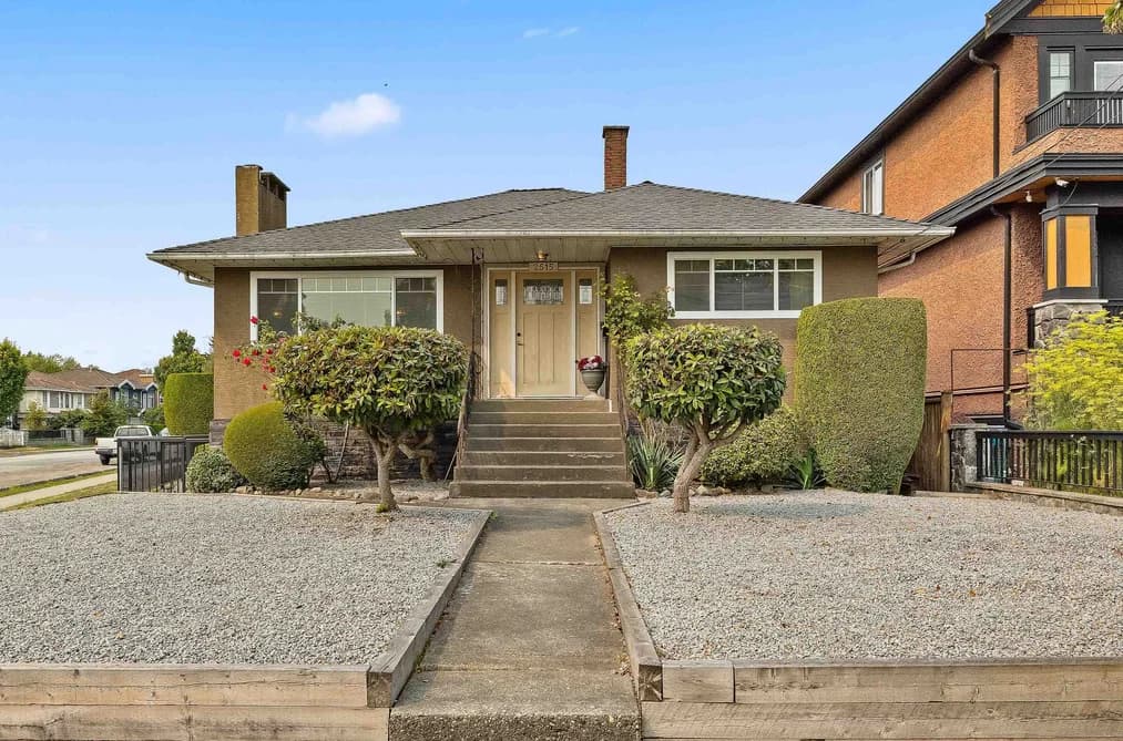2515 E 45TH AVENUE, Vancouver, BC — Residential for Sale - Main Photo