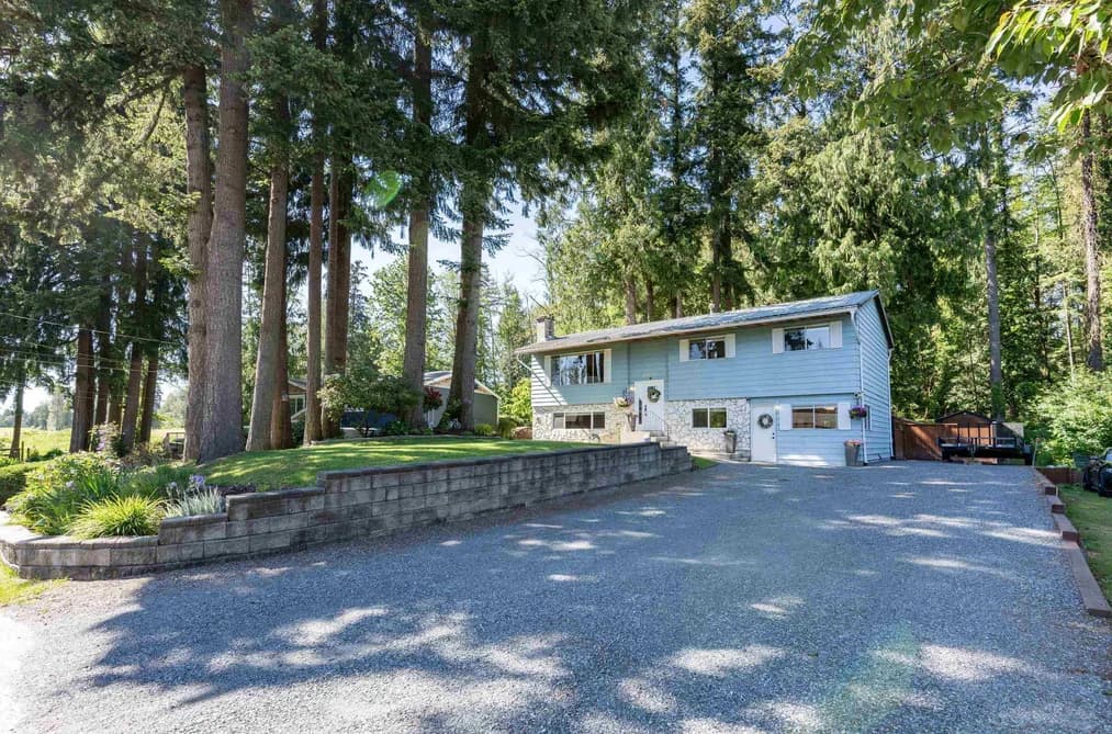 25165 11B AVENUE, Langley, BC — Residential for Sale - Main Photo