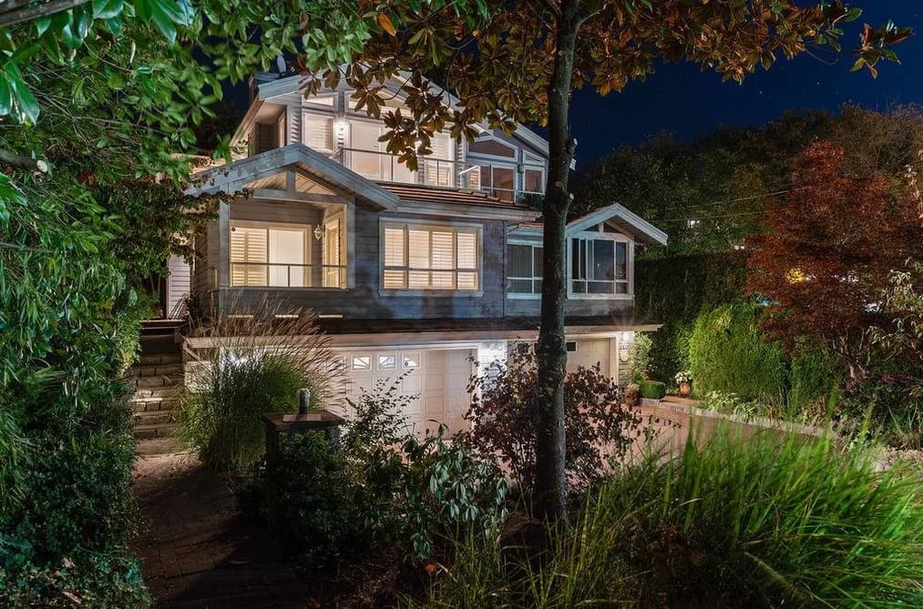 2517 MARINE DRIVE, West Vancouver, BC — Residential for Sale - Main Photo