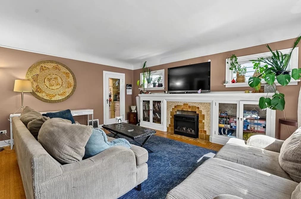 2521 KITCHENER STREET, Vancouver, BC — Residential for Sale - Photo 2