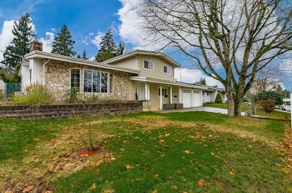 2523 SUNNYSIDE CRESCENT, Abbotsford, BC — Residential for Sale - Main Photo