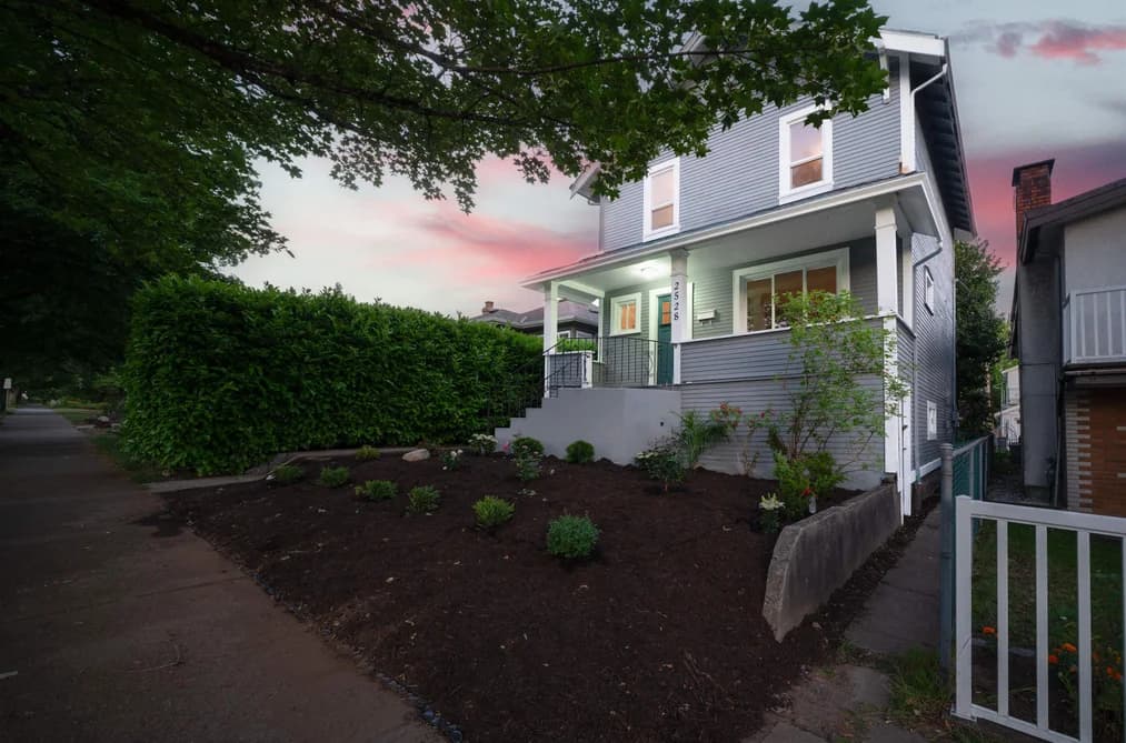 2528 ADANAC STREET, Vancouver, BC — Residential for Sale - Photo 2