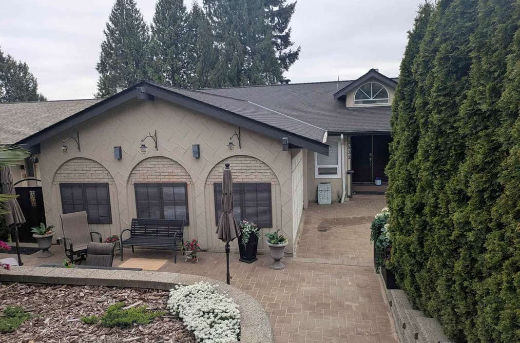 2532 ASHURST AVENUE, Coquitlam, BC — Residential for Sale - Photo 2