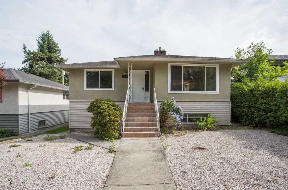2536 E 29TH AVENUE, Vancouver, BC — Residential for Sale - Main Photo