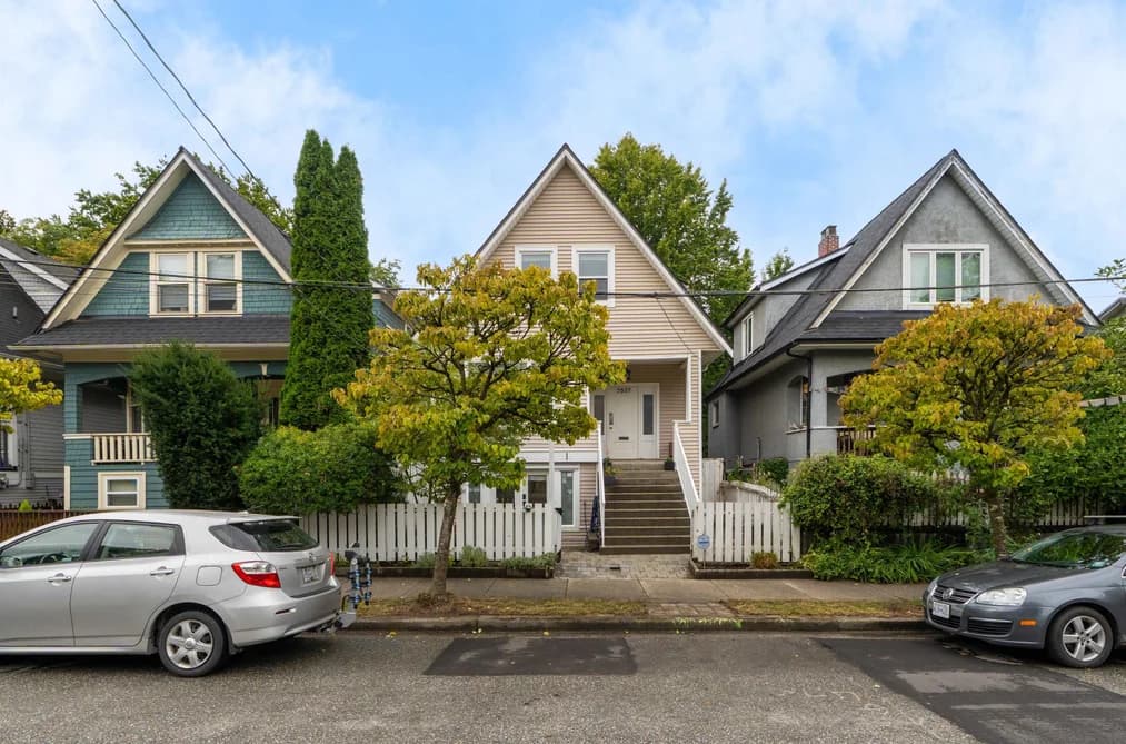 2537 WOODLAND DRIVE, Vancouver, BC — Residential for Sale - Photo 2