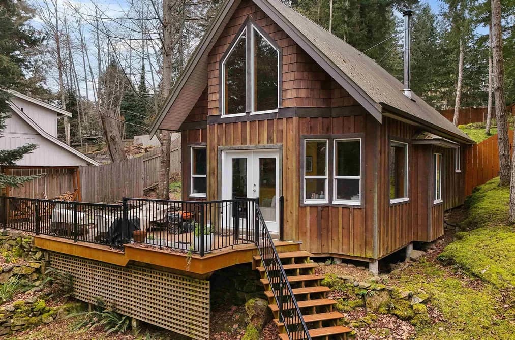 254 MARINERS WAY, Mayne Island, BC — Residential for Sale - Main Photo