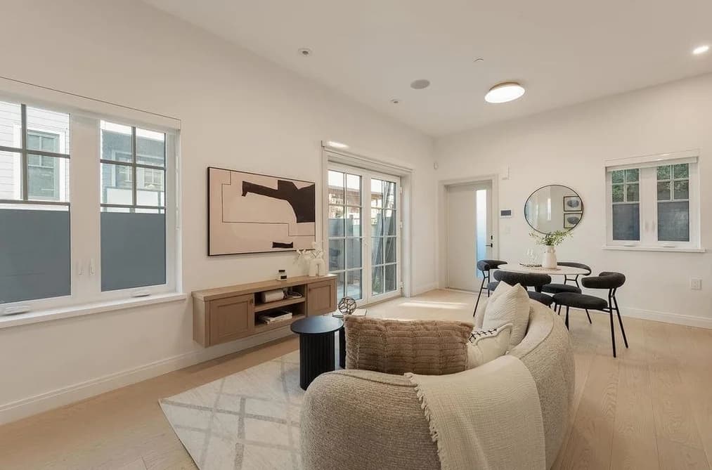 2544 GRANT STREET, Vancouver, BC — Residential for Sale - Photo 2