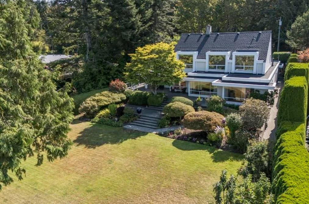 2547 CRESCENT DRIVE, Surrey, BC — Residential for Sale - Main Photo