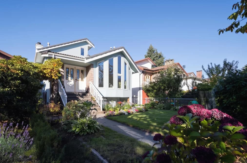 2553 E 22ND AVENUE, Vancouver, BC — Residential for Sale - Main Photo