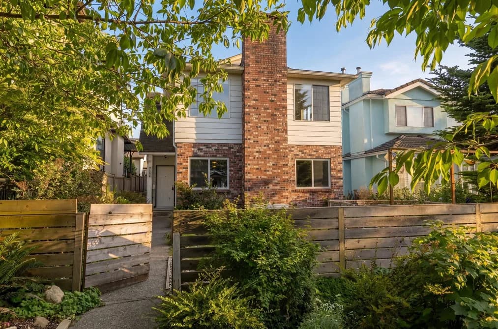 2554 E 7TH AVENUE, Vancouver, BC — Residential for Sale - Main Photo