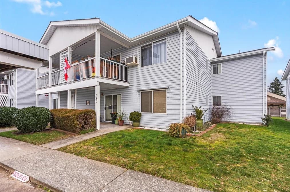 256 32691 GARIBALDI DRIVE, Abbotsford, BC — Residential for Sale - Main Photo
