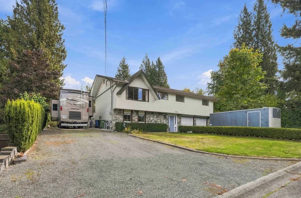 2570 BIRCH STREET, Abbotsford, BC — Residential for Sale - Photo 2