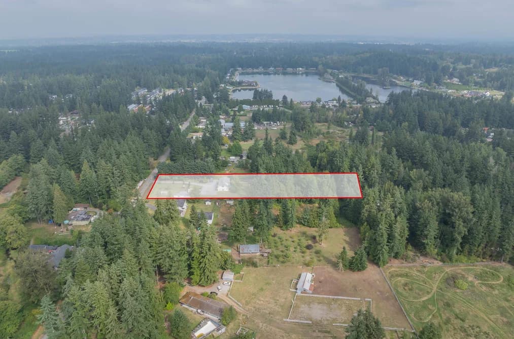 2572 204 STREET, Langley, BC — Residential for Sale - Photo 2