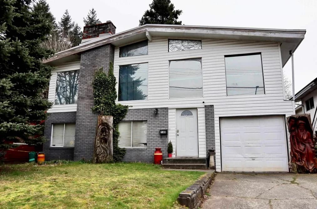 2580 CAMPBELL AVENUE, Abbotsford, BC — Residential for Sale - Main Photo