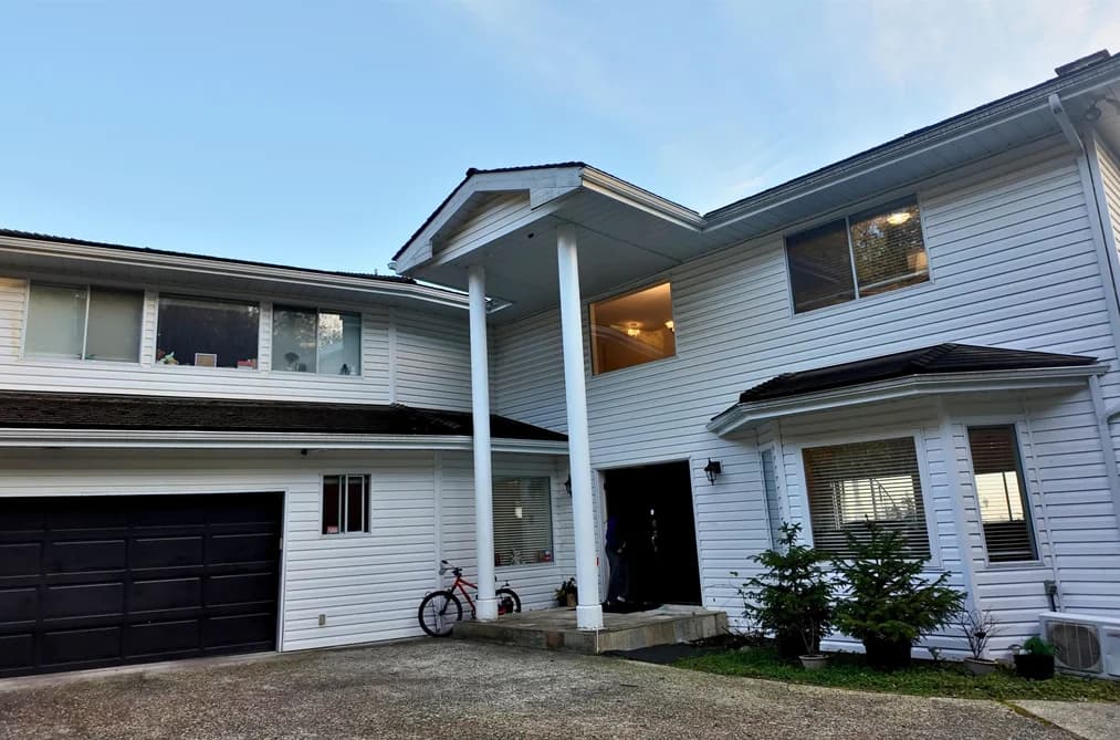 2585 WESTHILL WAY, West Vancouver, BC — Residential for Sale - Photo 2