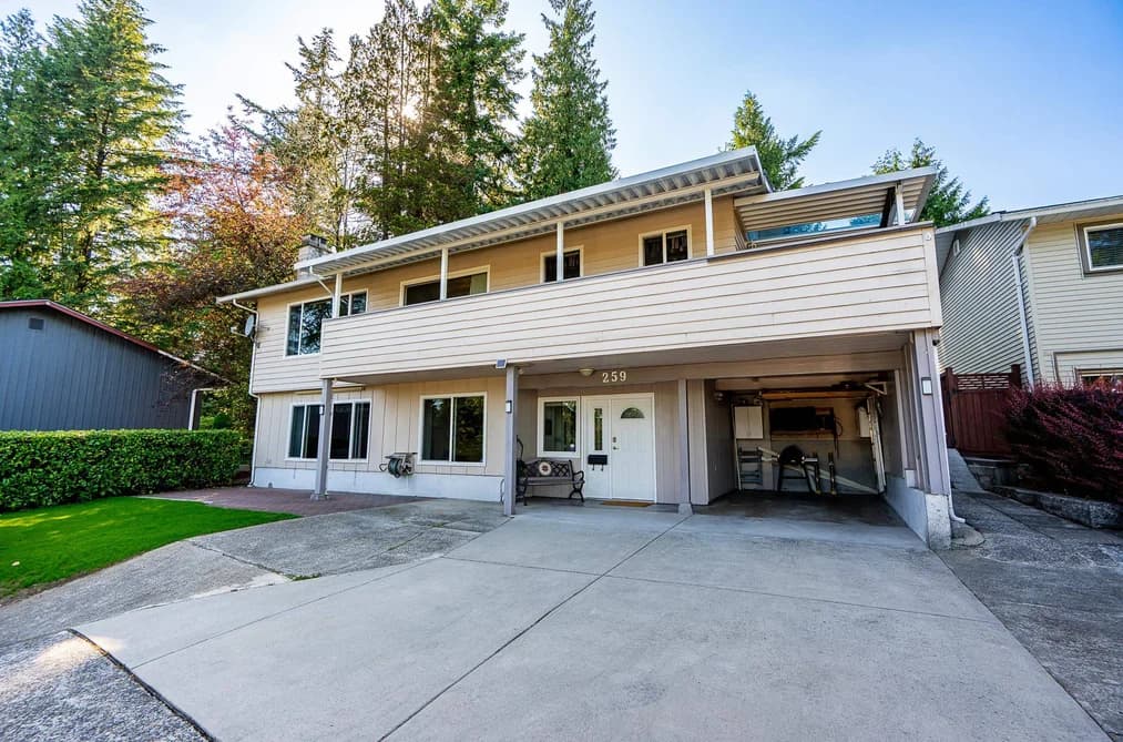 259 COLLEGE PARK WAY, Port Moody, BC — Residential for Sale - Photo 2