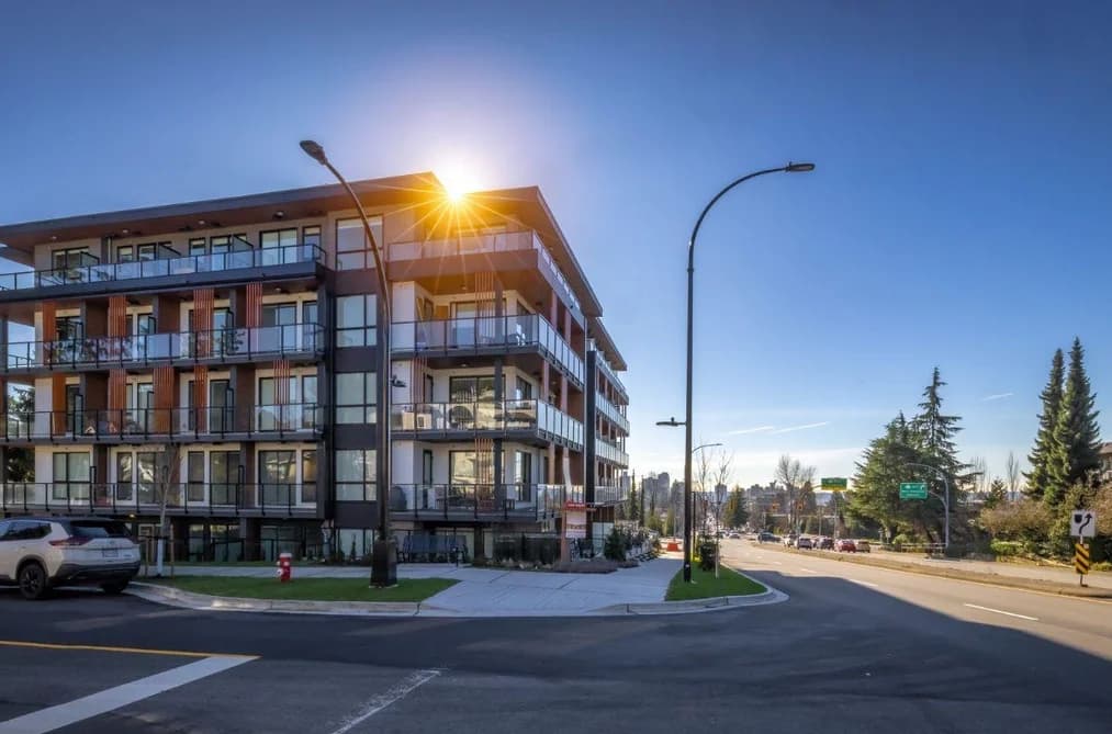 2590 LONSDALE AVENUE, Vancouver BC V7N 3H8 - Photo 1