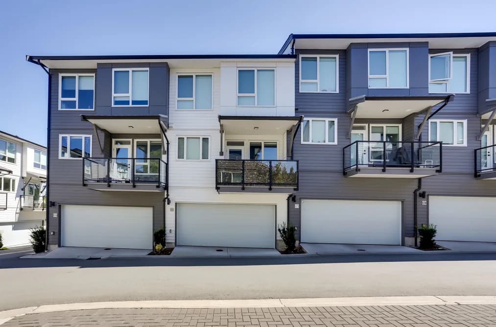 26-15030 28 Avenue, Surrey, BC - Townhouse for Sale - Photo 2 of 25 26-15030 28 Avenue, Surrey, BC - Townhouse for Sale - Photo 2 of 25