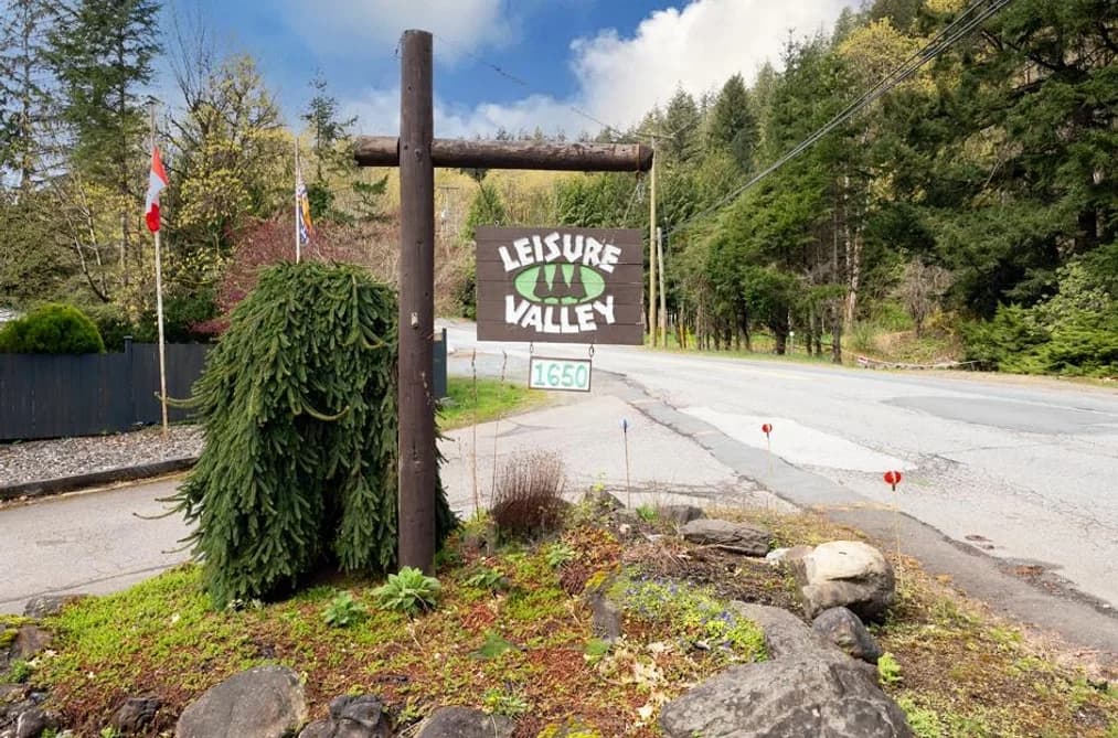 26 1650 COLUMBIA VALLEY ROAD, Columbia Valley, BC — Land for Sale - Main Photo