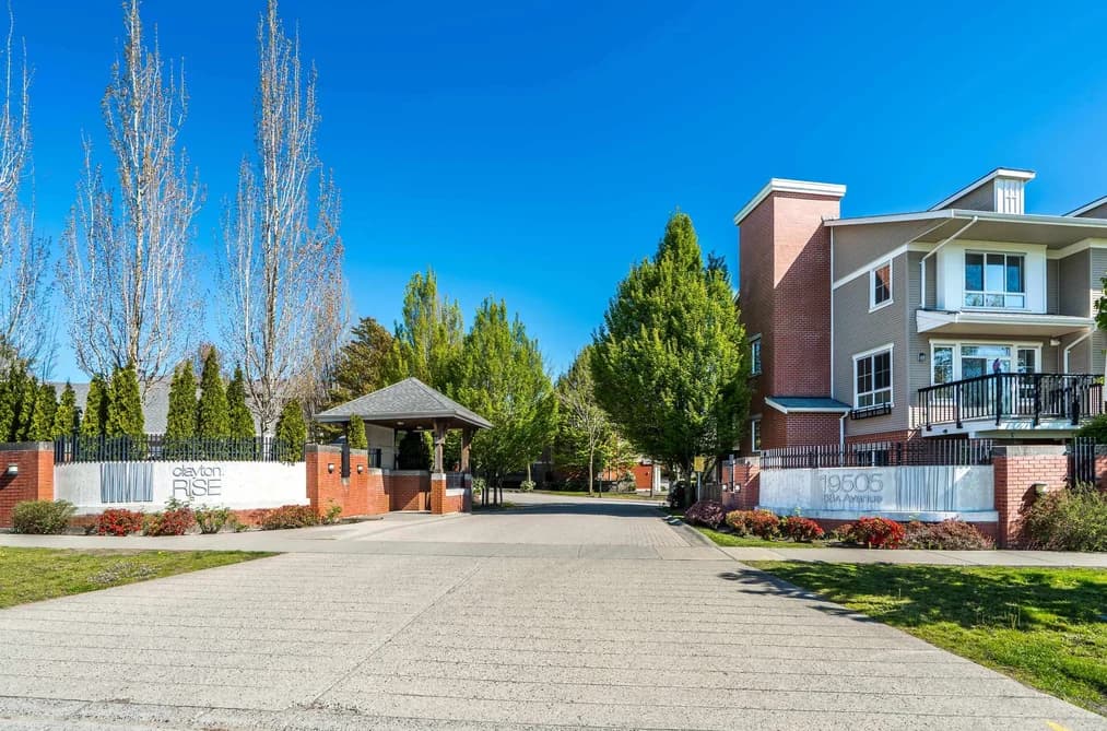 26 19505 68A AVENUE, Surrey, BC — Residential for Sale - Main Photo