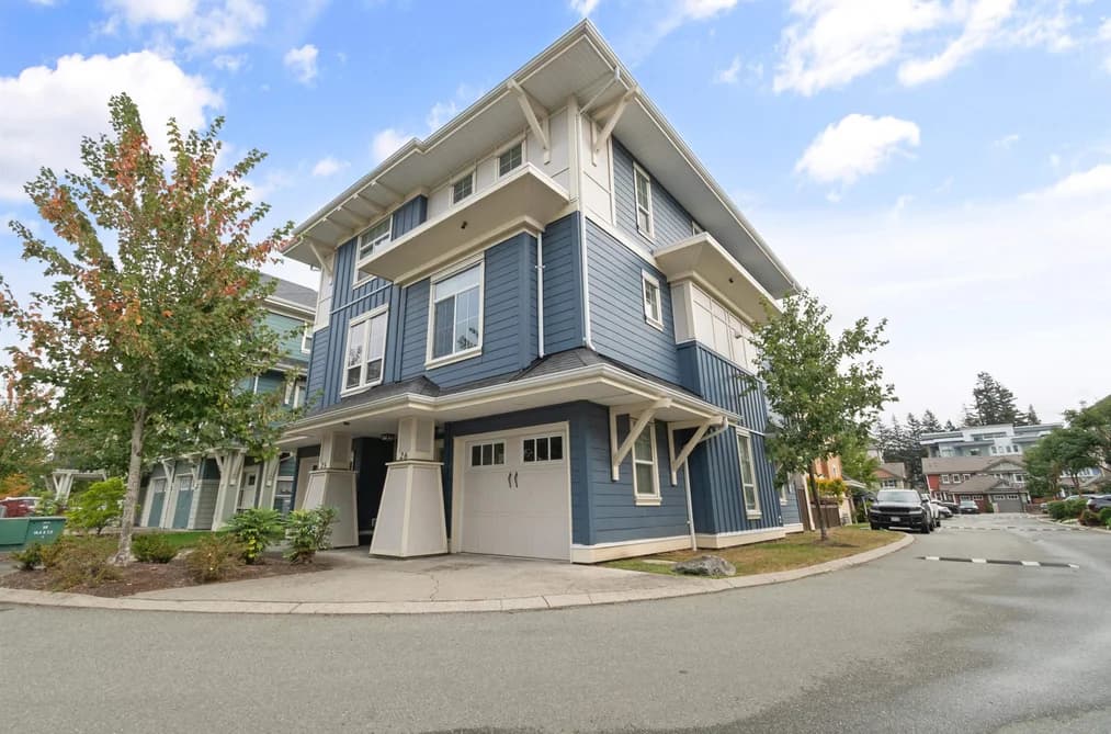 26 45290 SOOWAHLIE CRESCENT, Chilliwack, BC — Residential for Sale - Main Photo