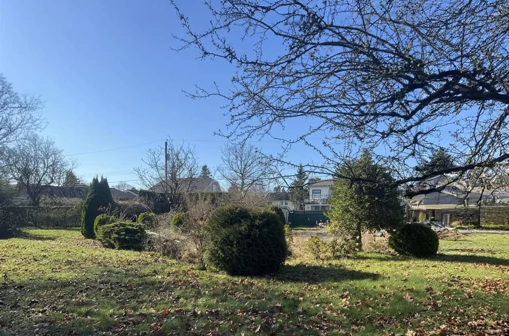 2600 WELLINGTON CRESCENT, Richmond, BC — Land for Sale - Photo 2