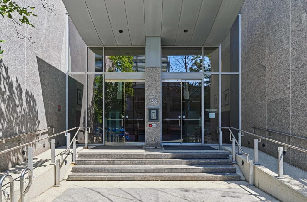 2603 1288 W GEORGIA STREET, Vancouver, BC — Residential for Sale - Photo 2