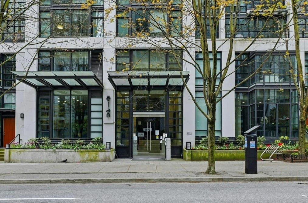 2604 1255 SEYMOUR STREET, Vancouver, BC — Residential for Sale - Photo 2