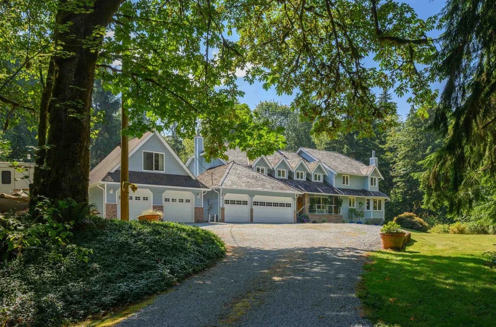 26070 116 AVENUE, Maple Ridge, BC — Residential for Sale - Photo 2