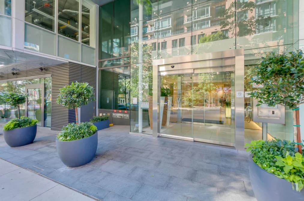 2608 777 RICHARDS STREET, Vancouver, BC — Residential for Sale - Photo 2