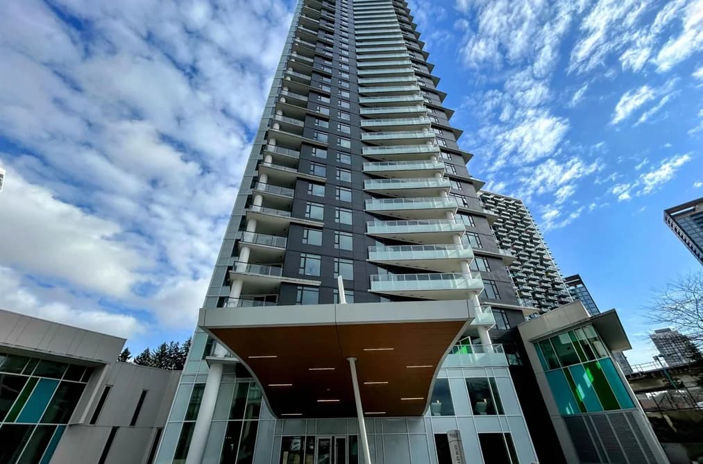 2609 9887 WHALLEY BOULEVARD, Surrey, BC — Residential for Sale - Photo 2